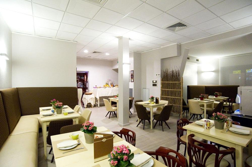 Hotel Piero Della Francesca Arezzo Exterior foto
